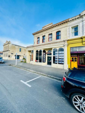 The Italian Warehousemen, Oamaru
